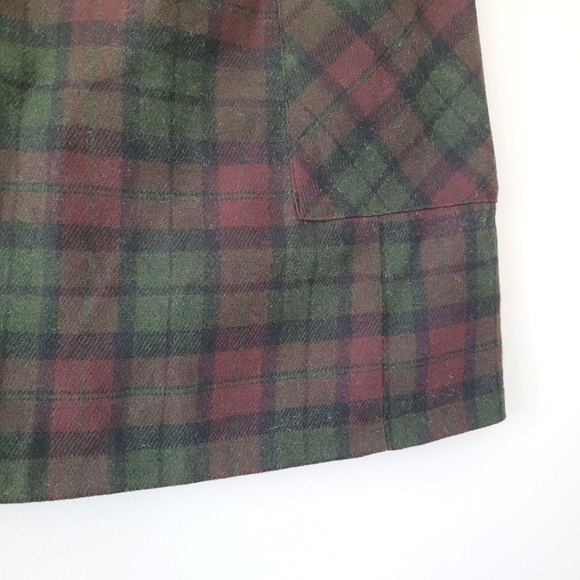 Festive Green & Brown Plaid Mini Skirt w/Big Side Pockets - Picture 3 of 10